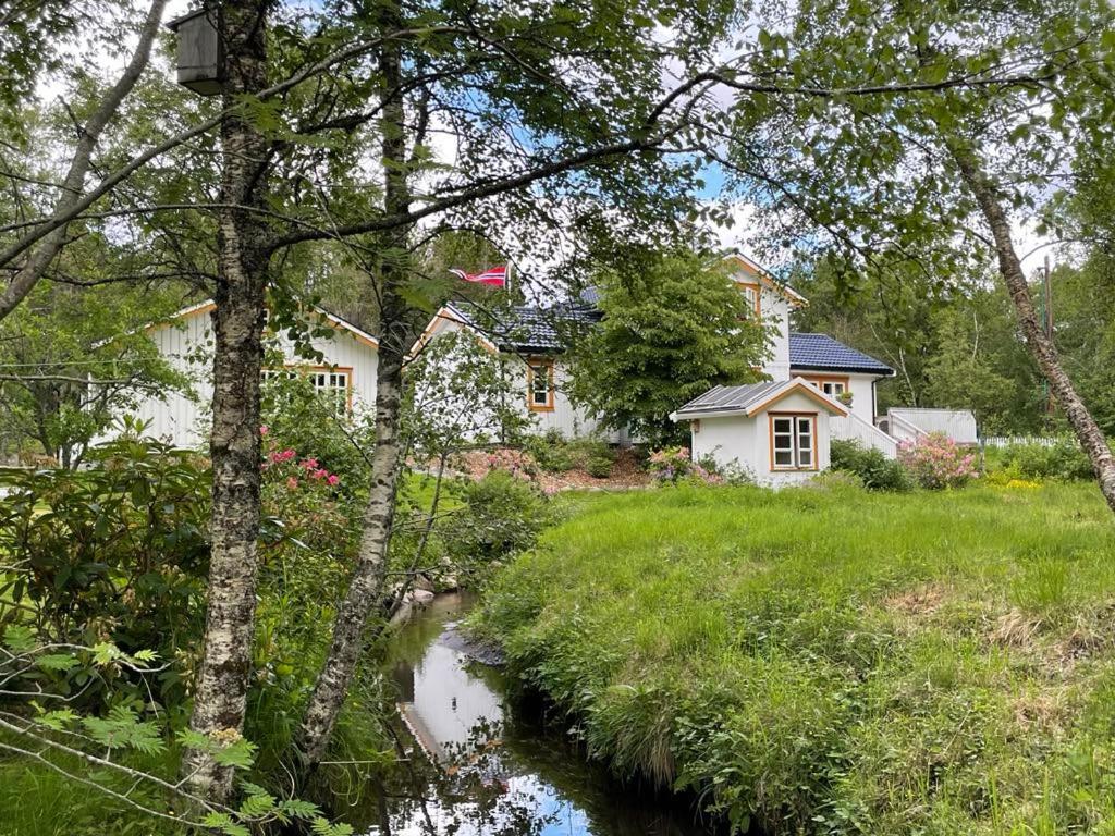 Leka Lodge *