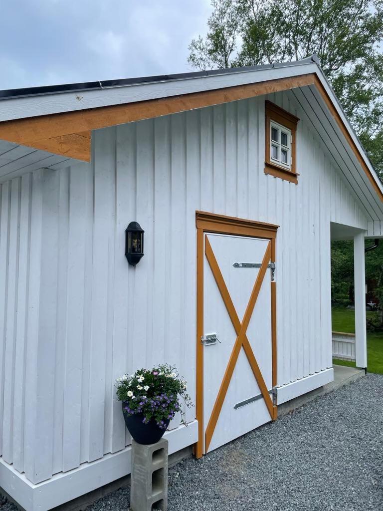 Lodge Leka